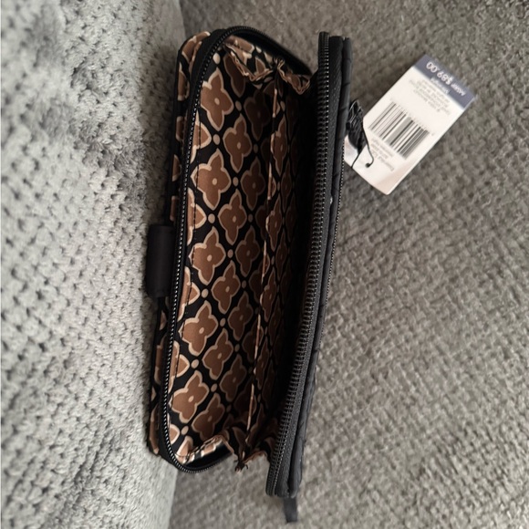Vera Bradley essential tab wallet - Picture 3 of 3